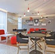 ibis styles paris mairie de montreuil