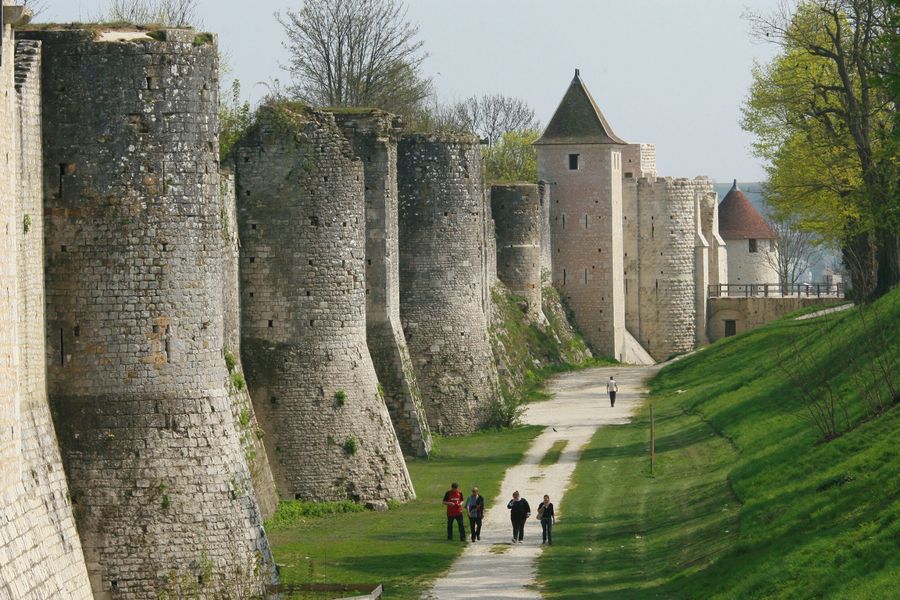 visiter provins en une journée
