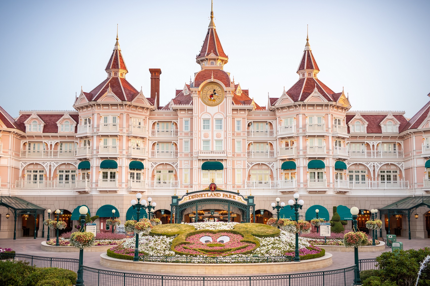 disneyland resort paris